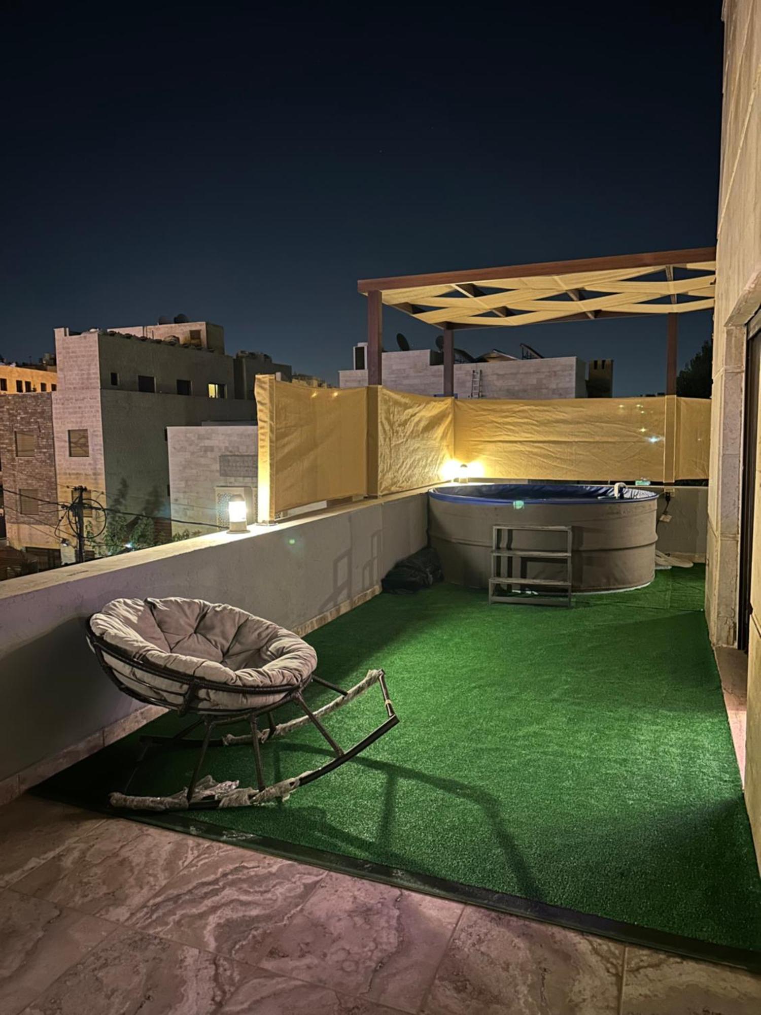 Rooftop Pool With Terraces F-r Amman